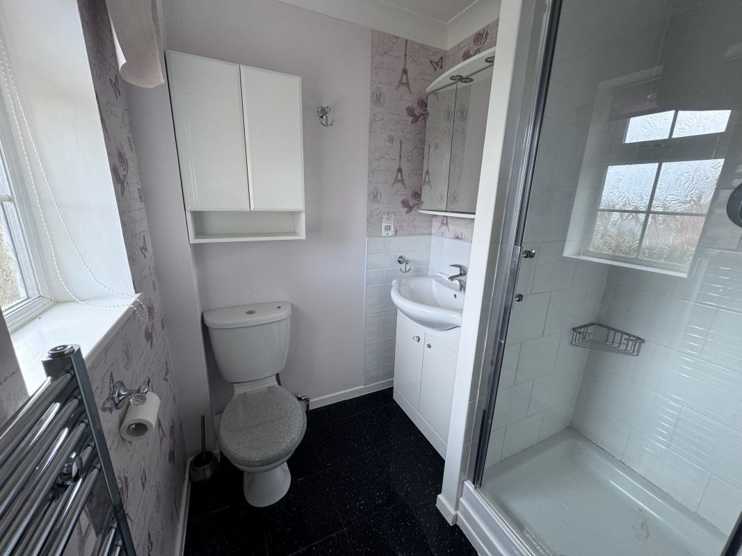 65 Avill Hockley, Tamworth, Staffordshire, B77 5QF