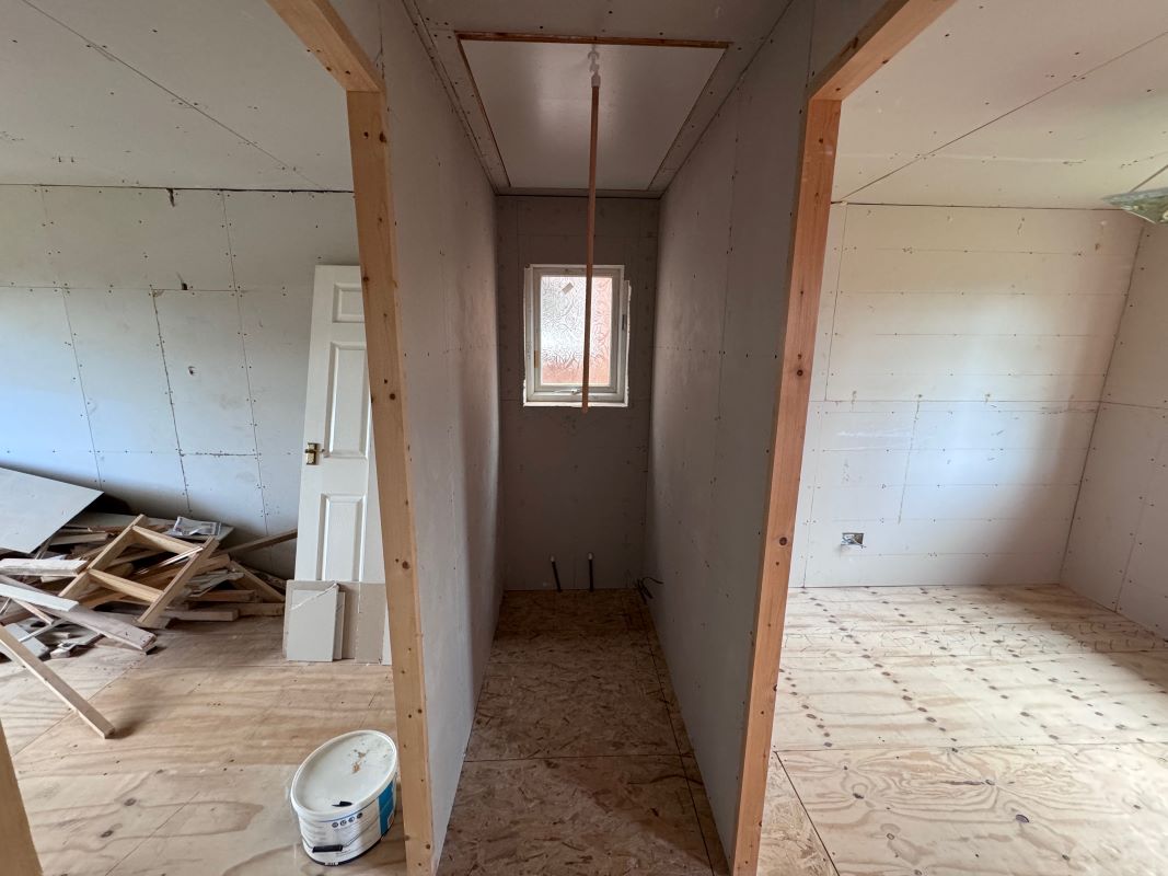 65 Avill Hockley, Tamworth, Staffordshire, B77 5QF