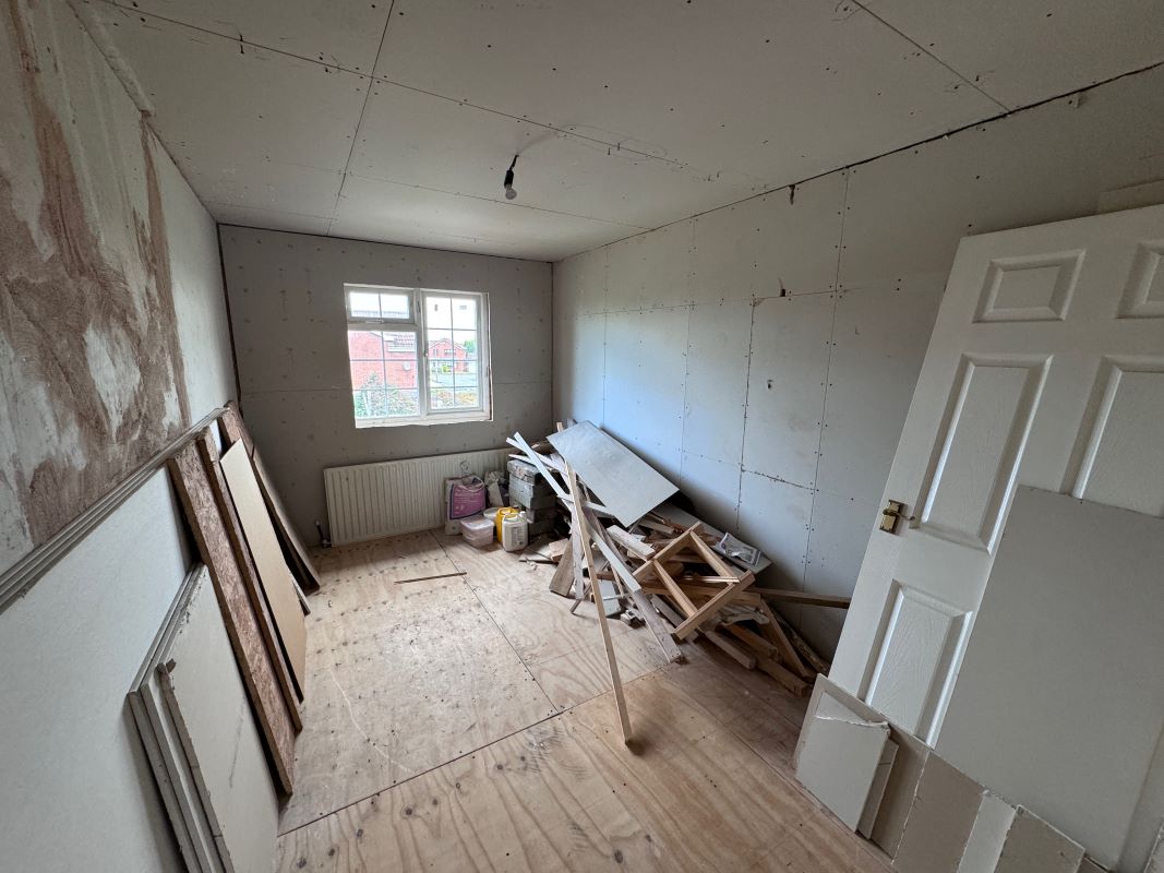 65 Avill Hockley, Tamworth, Staffordshire, B77 5QF