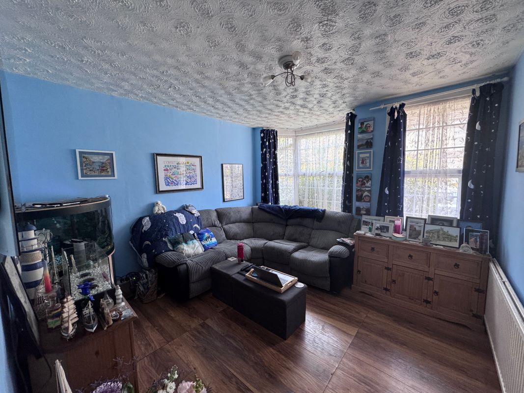 83 Richmond Avenue Shoeburyness, Southend-On-Sea, Essex, SS3 9LE