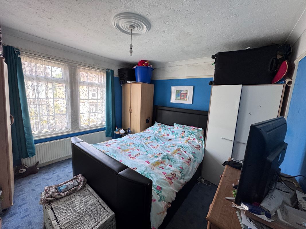 83 Richmond Avenue Shoeburyness, Southend-On-Sea, Essex, SS3 9LE