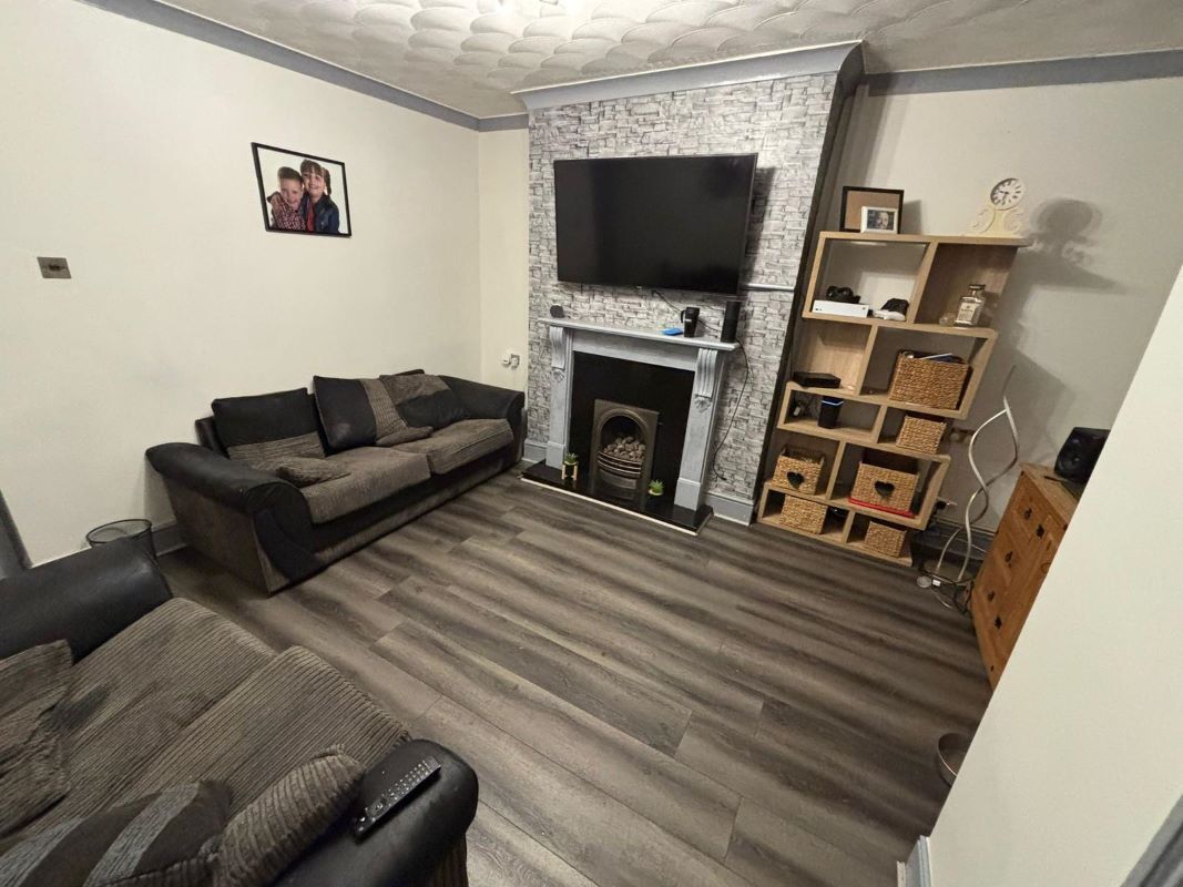 74 Mount Avenue, Bradford, West Yorkshire, BD2 2JA