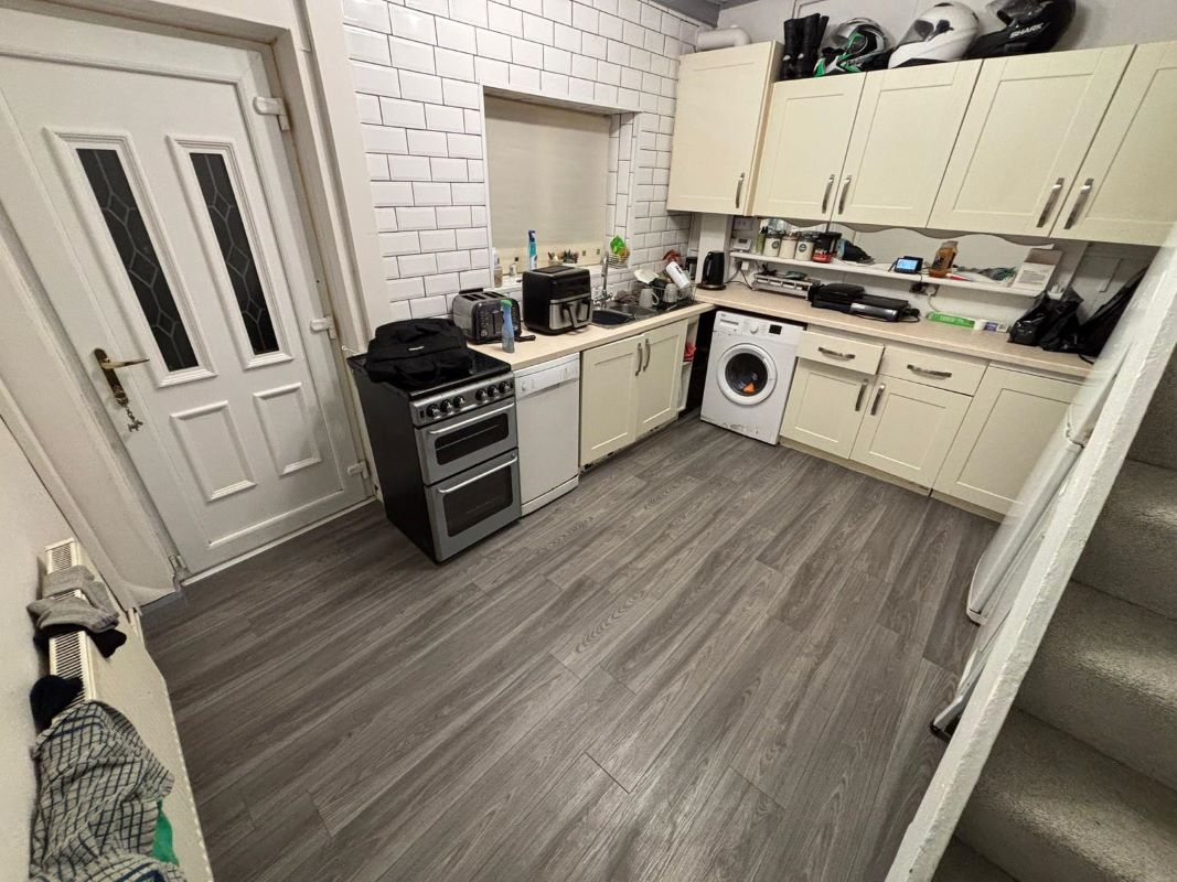 74 Mount Avenue, Bradford, West Yorkshire, BD2 2JA