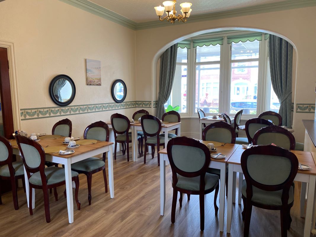 48 King Edward Avenue, Blackpool, Lancashire, FY2 9TA