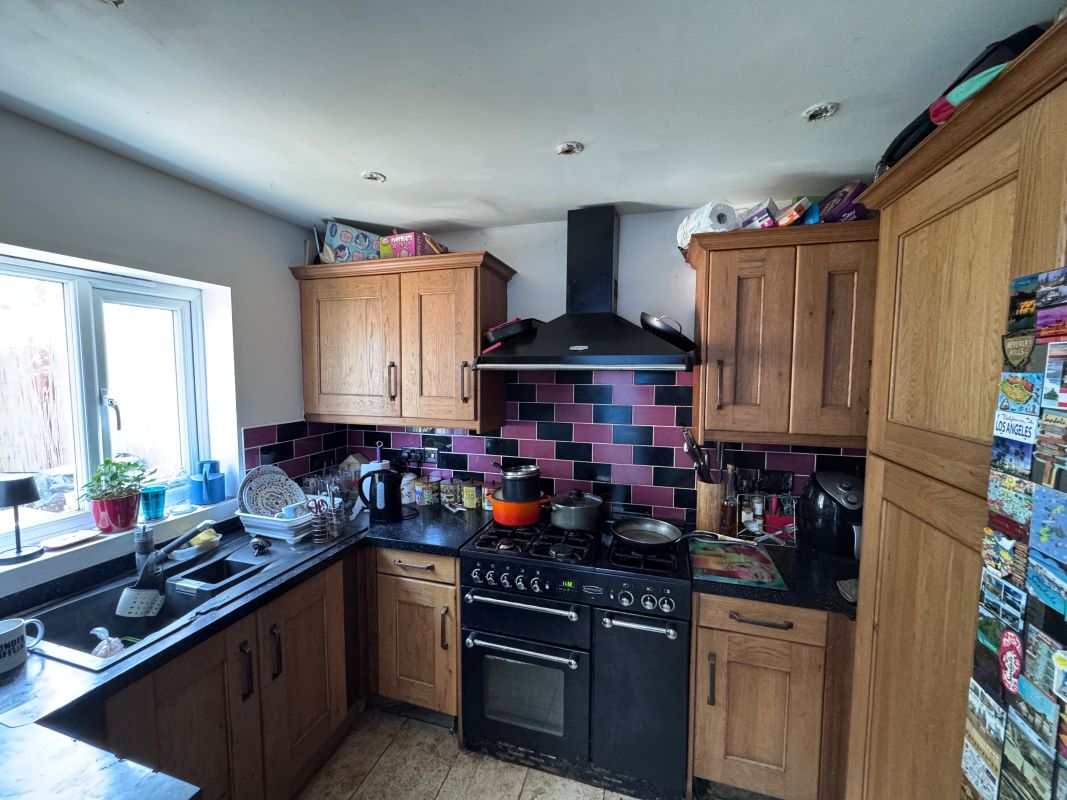 83 Richmond Avenue Shoeburyness, Southend-On-Sea, Essex, SS3 9LE