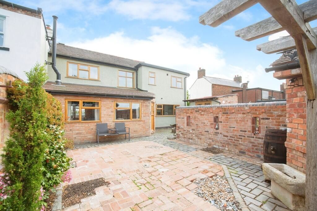 29-31 Main Street Higham-On-The-Hill, Nuneaton, Warwickshire, CV13 6AH