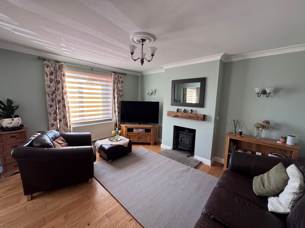 115 Tuffley Avenue, Gloucester, Gloucestershire, GL1 5NP