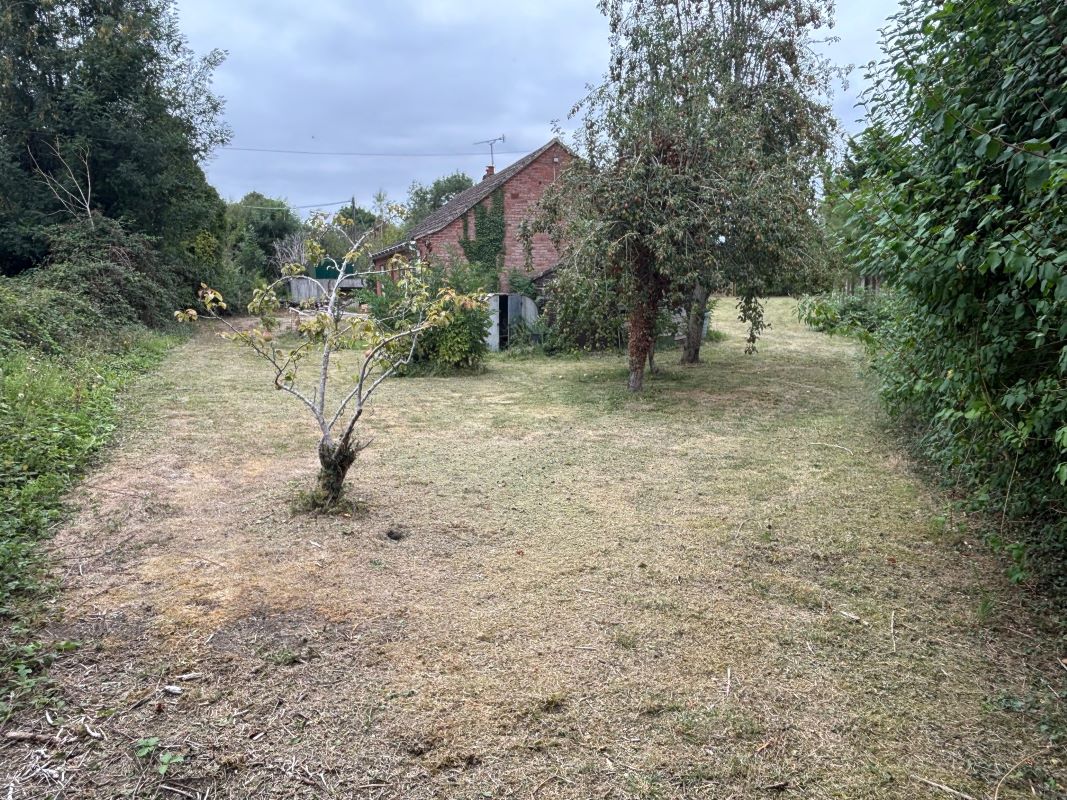 Cedar Wood Bungalow Wallingford Road, Didcot, Oxfordshire, OX11 9BA