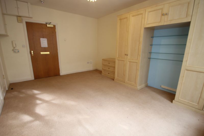 204 Harewood Court Wilbury Road, Hove, BN3 3GL Parsons Son & Basley