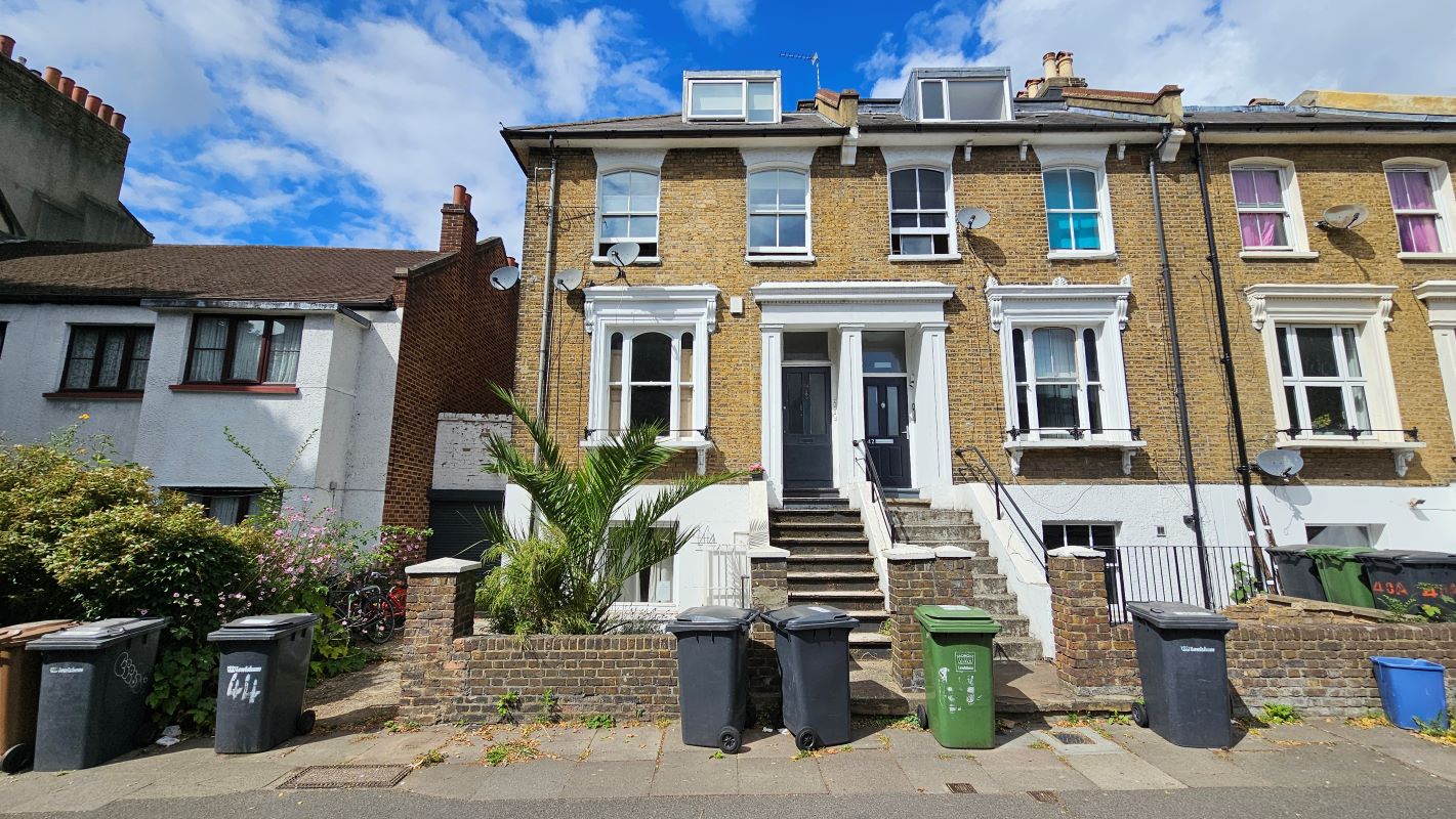 Lot 18 - 44A Shardeloes Road