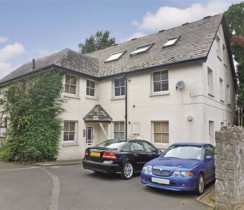 10 Oxden Court, Pine Grove, Maidstone, Kent, ME14 2JH