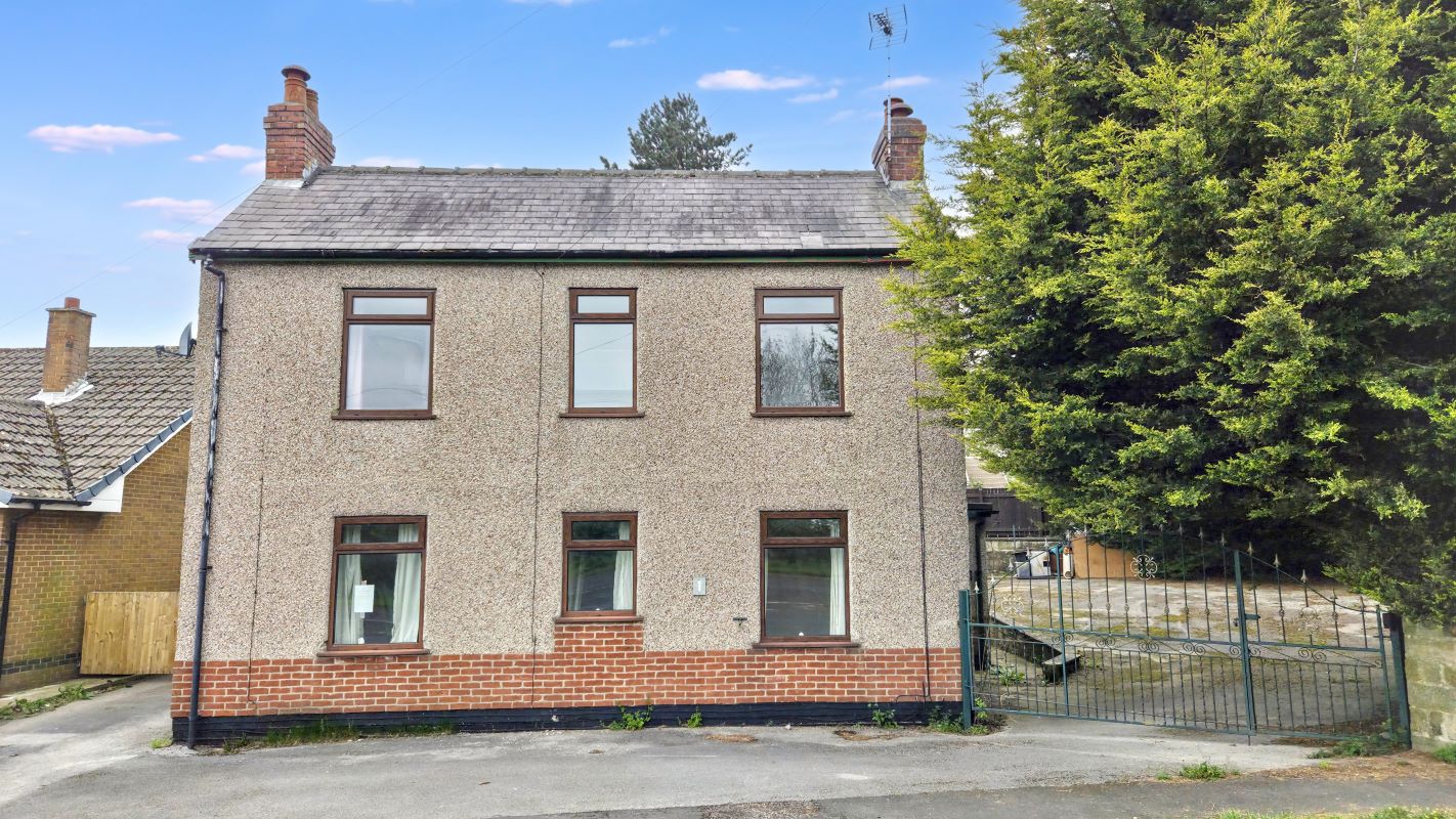 1 Chesterfield Road, Oakerthorpe, Alfreton, Derbyshire, DE55 7LN