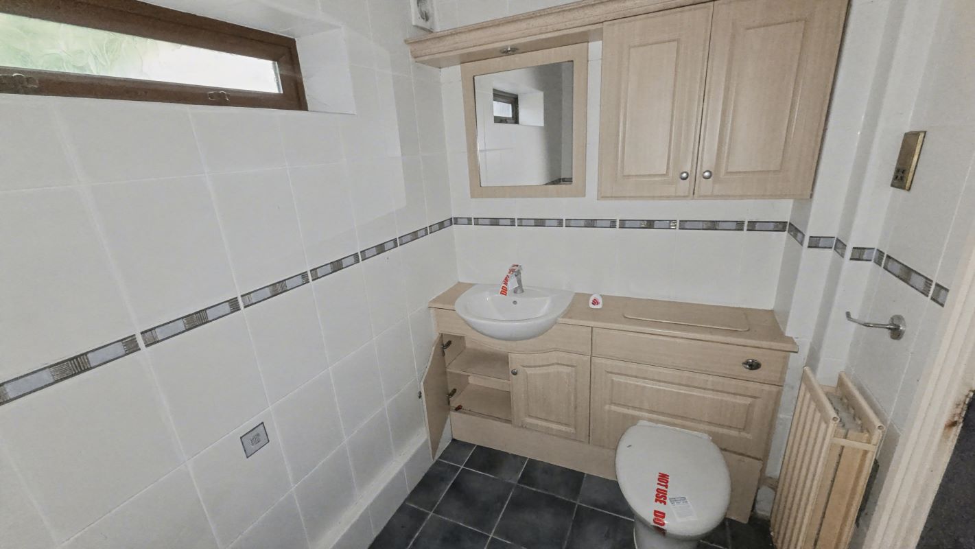 1 Chesterfield Road, Oakerthorpe, Alfreton, Derbyshire, DE55 7LN