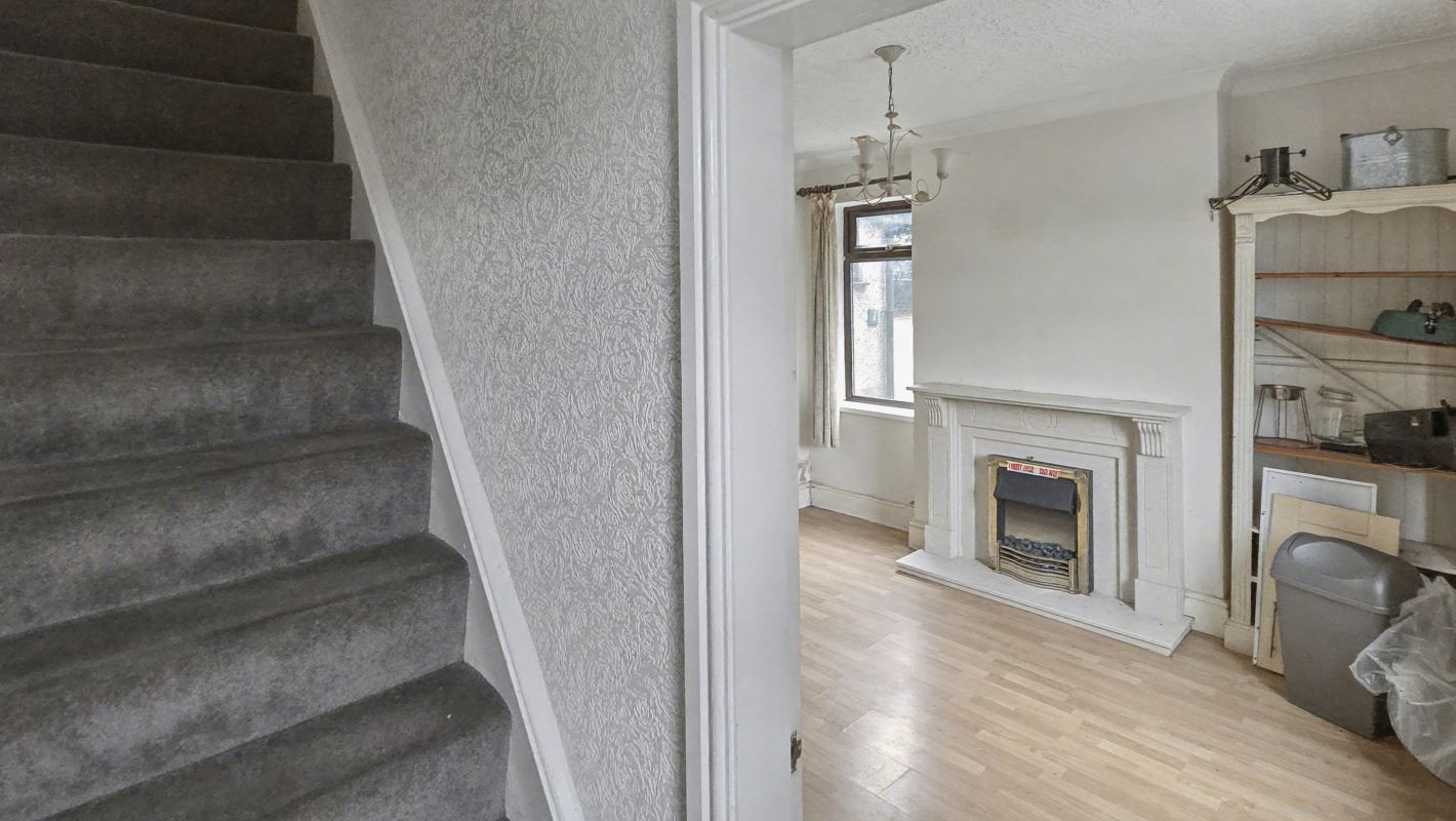 1 Chesterfield Road, Oakerthorpe, Alfreton, Derbyshire, DE55 7LN