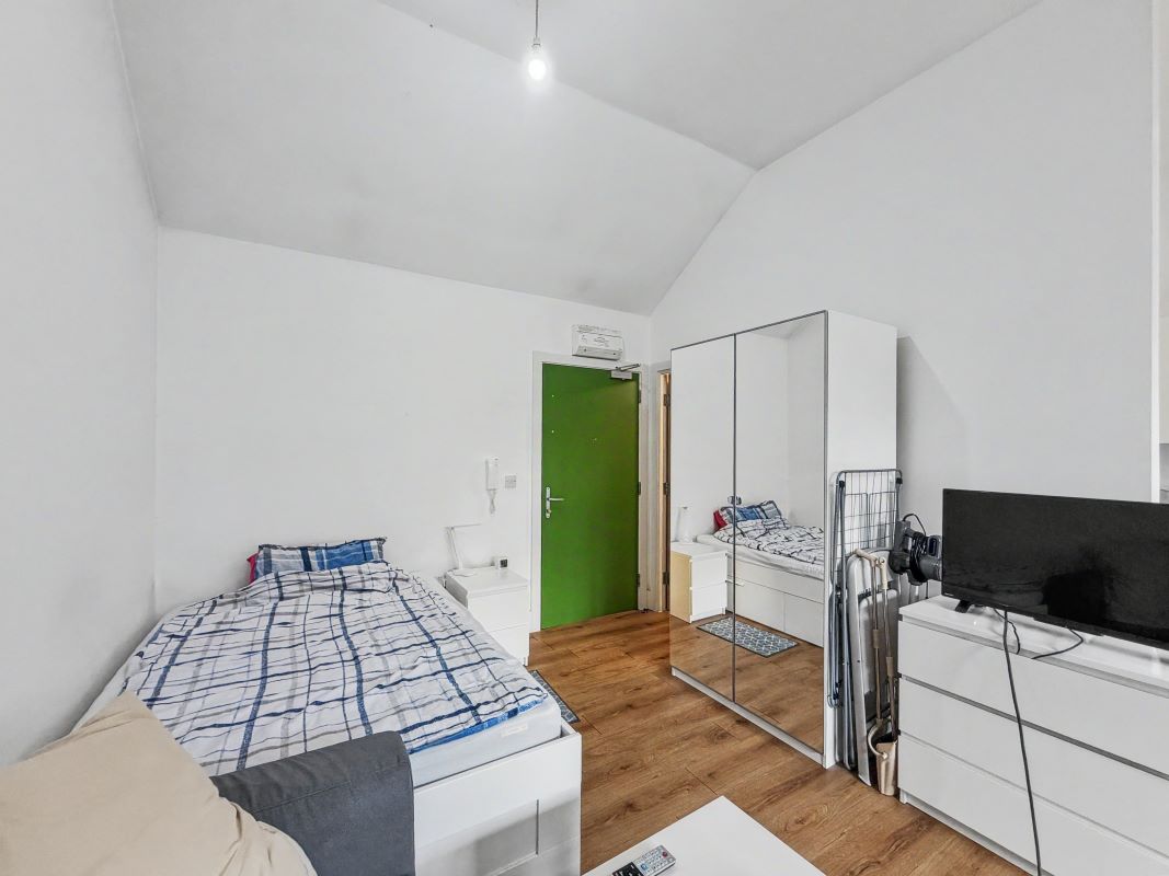 Lot Image