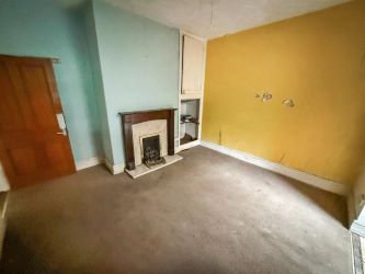 Lyndhurst, New Road, Newtown, Powys, SY16 1AS