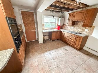 Lyndhurst, New Road, Newtown, Powys, SY16 1AS