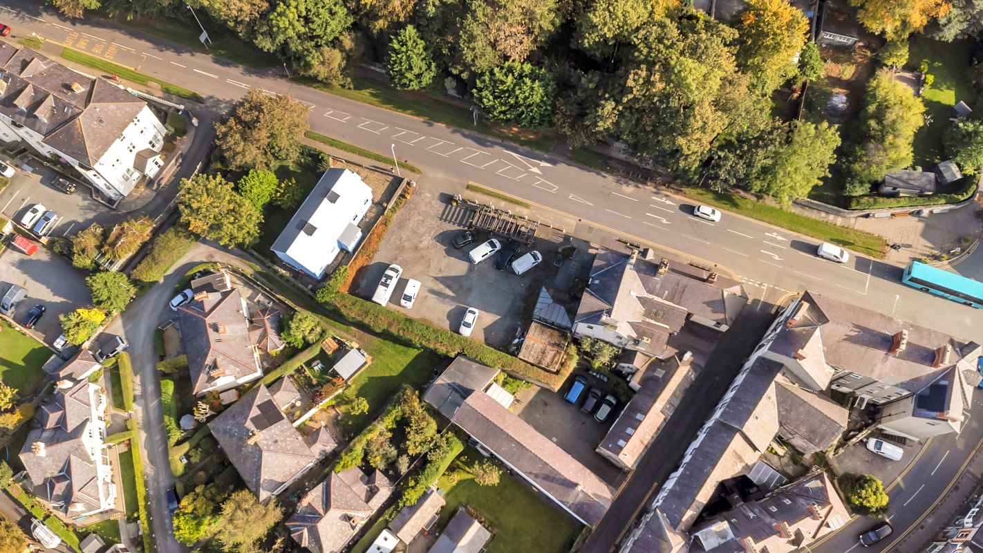 Village Inn, Penmaenmawr Road, Llanfairfechan, Gwynedd, LL33 0NU