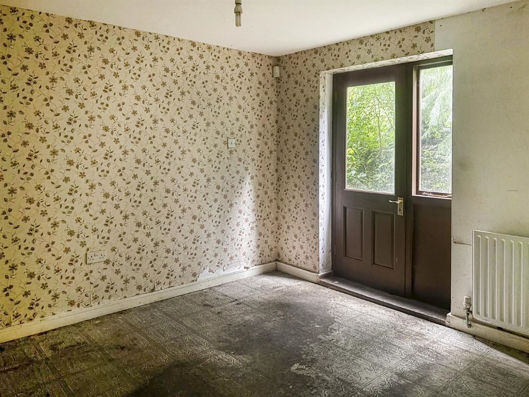 Shalom, Llangynog, Oswestry, Shropshire, SY10 0HL