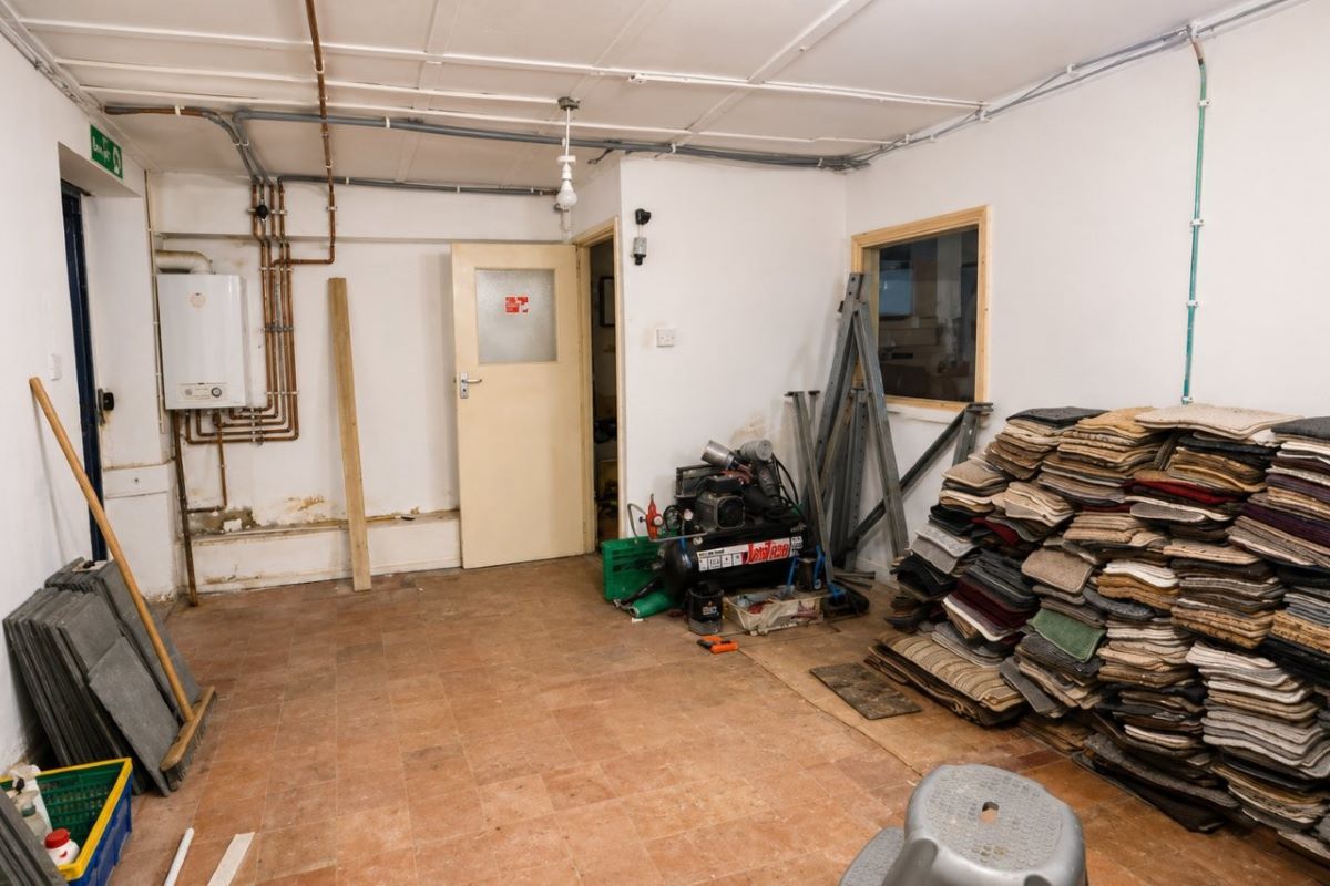 Lot Image