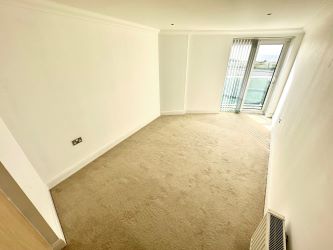 Flat 4 The Shell House, 137 Southbourne Overcliff Drive, Bournemouth, Dorset, BH6 3NP