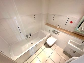 Flat 4 The Shell House, 137 Southbourne Overcliff Drive, Bournemouth, Dorset, BH6 3NP