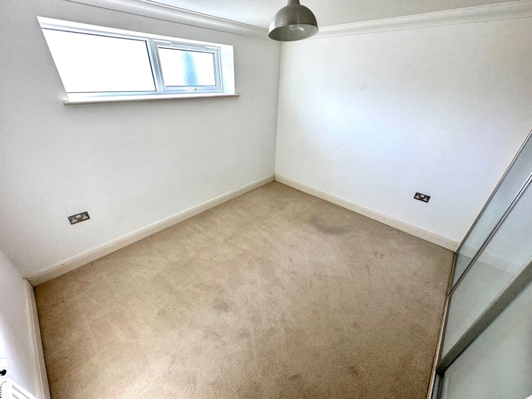 Flat 3 The Shell House, 137 Southbourne Overcliff Drive, Bournemouth, Dorset, BH6 3NP