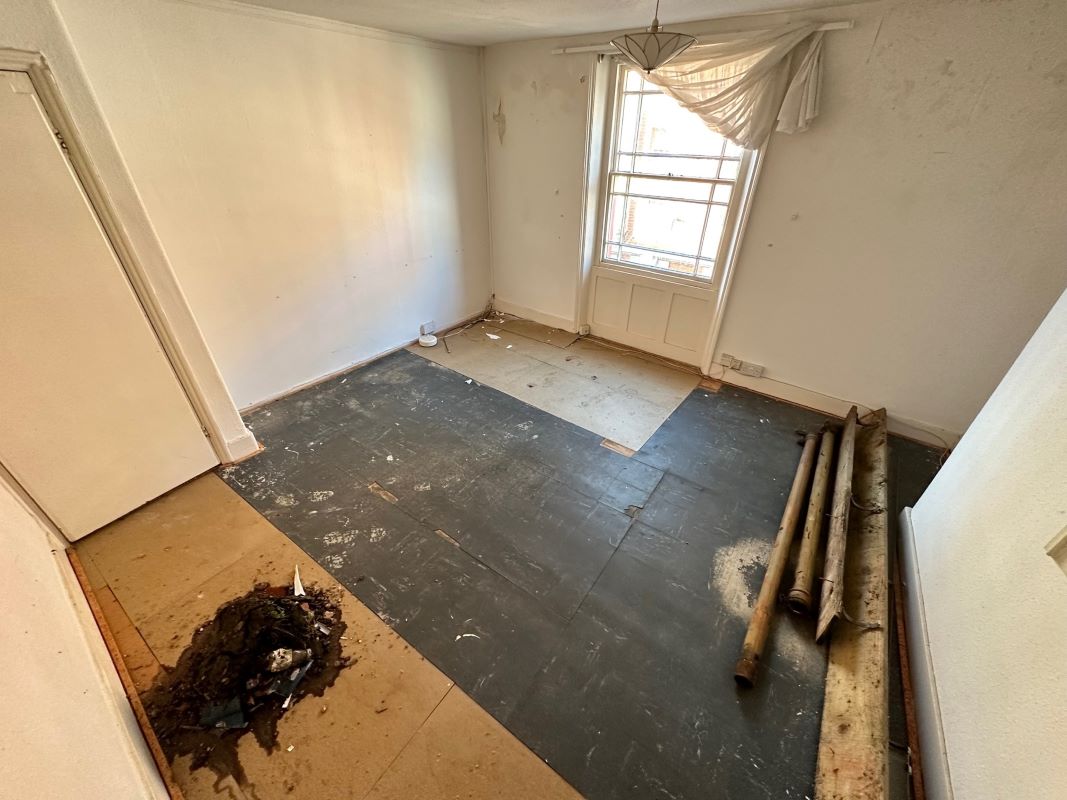 34A St. Thomas Street, Weymouth, Dorset, DT4 8EJ