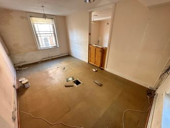 34A St. Thomas Street, Weymouth, Dorset, DT4 8EJ