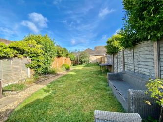 48 Portfield Road, Christchurch, Dorset, BH23 2AG