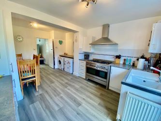 48 Portfield Road, Christchurch, Dorset, BH23 2AG