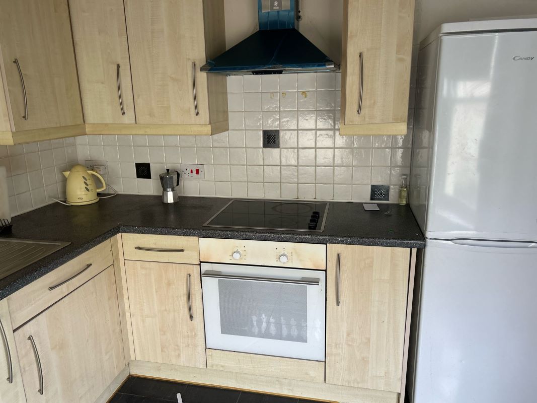 Basement Flat G Warrior House, 22 Warrior Square, St Leonards-on-Sea, East Sussex, TN37 6BS