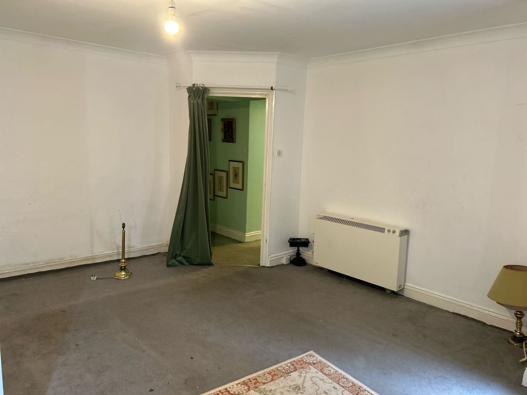 Basement Flat G Warrior House, 22 Warrior Square, St Leonards-on-Sea, East Sussex, TN37 6BS