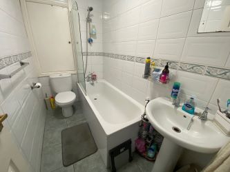 Flat 35 Burlington East Mansions, 11 Owls Road, Bournemouth, Dorset, BH5 1AT