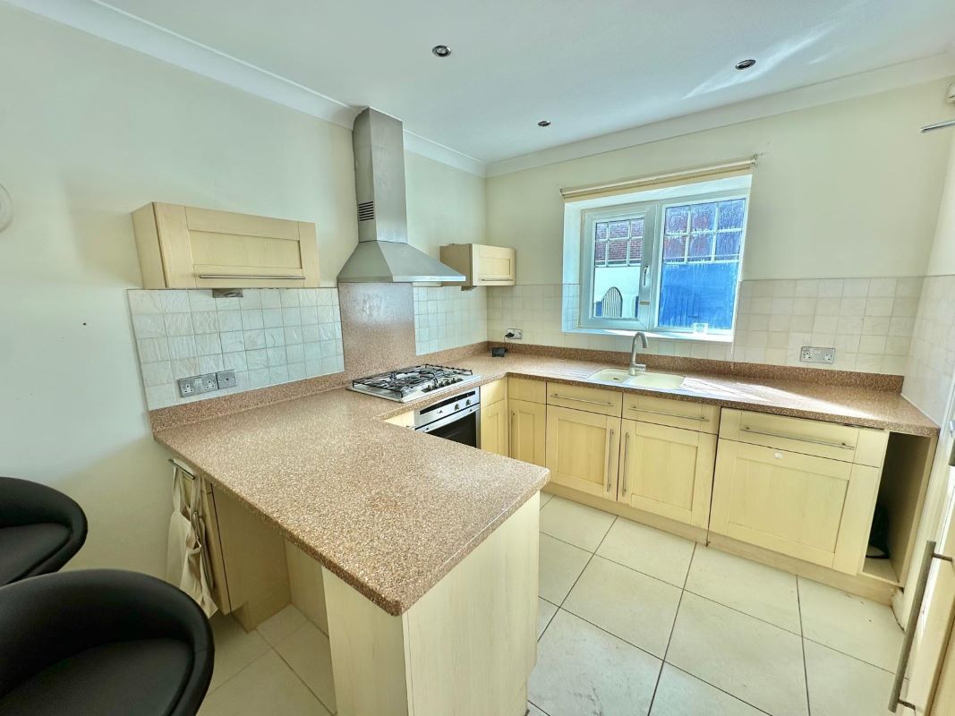 19B Seldown Lane, Poole Town/Nr Poole Park, Poole, Dorset, BH15 1UA