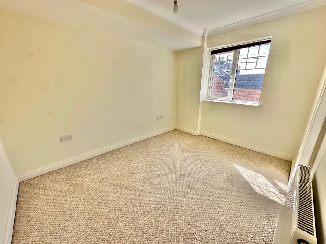 19B Seldown Lane, Poole Town/Nr Poole Park, Poole, Dorset, BH15 1UA