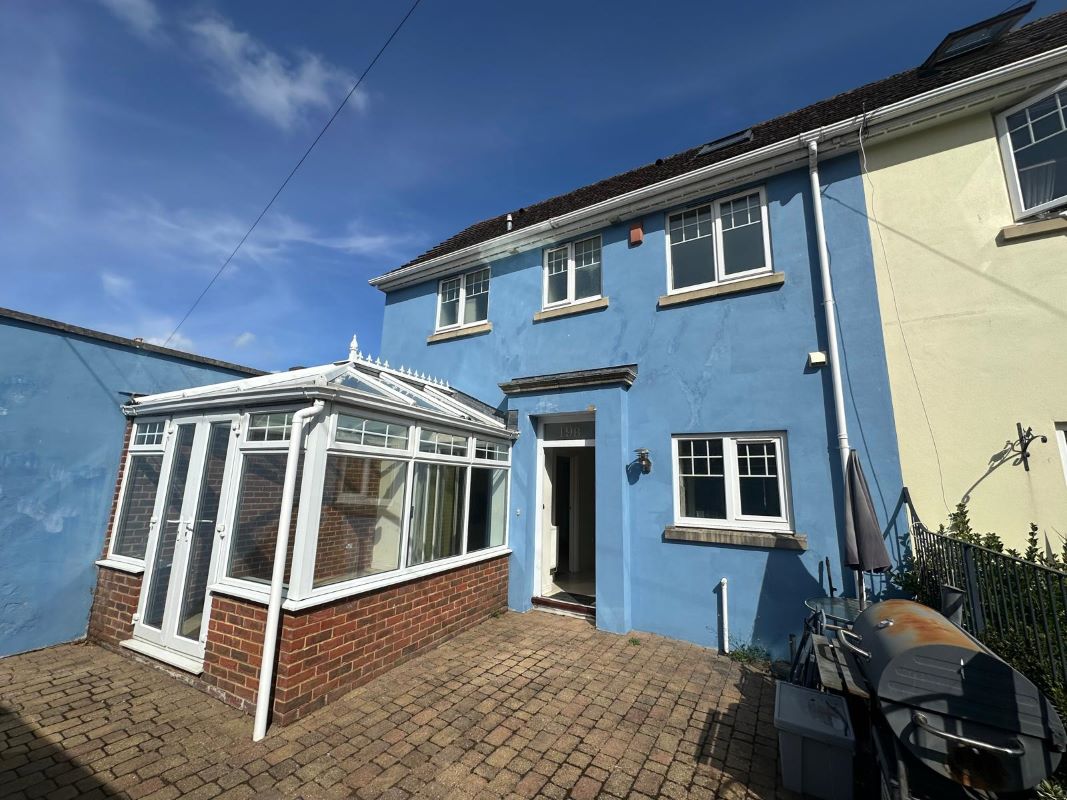 19B Seldown Lane, Poole Town/Nr Poole Park, Poole, Dorset, BH15 1UA