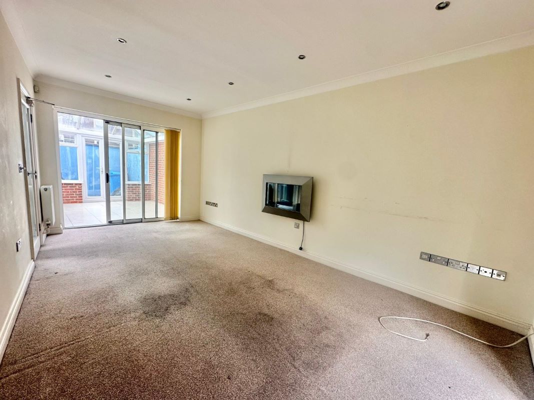 19B Seldown Lane, Poole Town/Nr Poole Park, Poole, Dorset, BH15 1UA