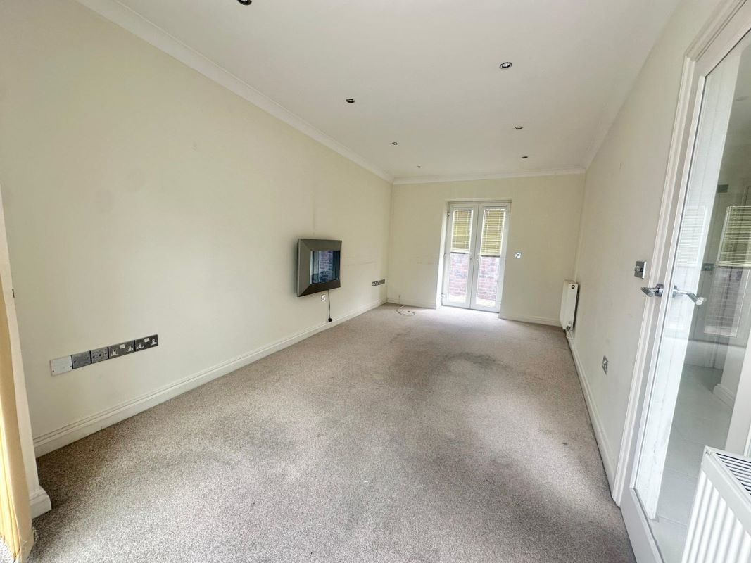 19B Seldown Lane, Poole Town/Nr Poole Park, Poole, Dorset, BH15 1UA