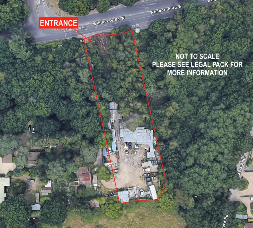 Freehold Yard with Vacant Possession Offered in Wimborne