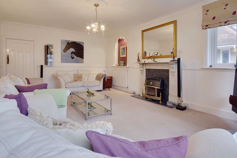 8A Beechwood Avenue, Boscombe Manor, Bournemouth, Dorset, BH5 1LX