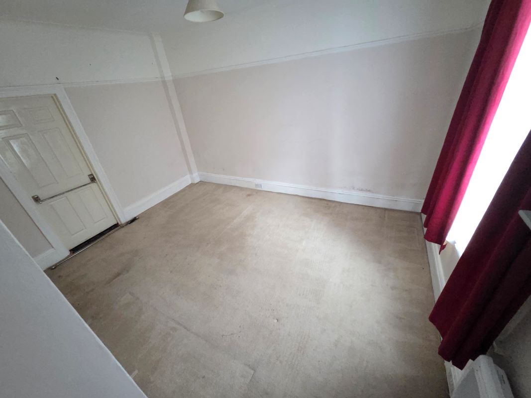 15 Gordon Road, Bournemouth, BH1 4DW