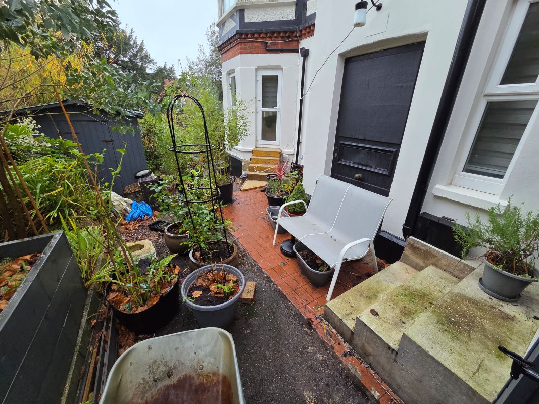 15 Gordon Road, Bournemouth, BH1 4DW