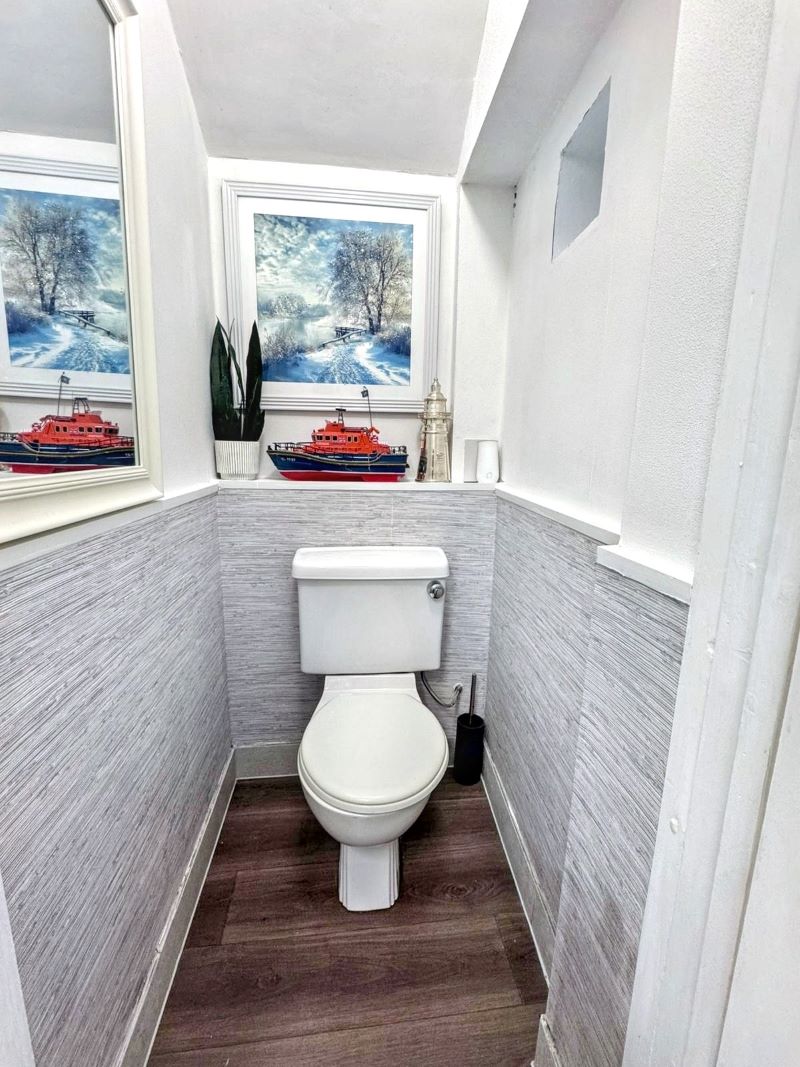 434 Ashley Road, Poole, Dorset, BH14 0AA