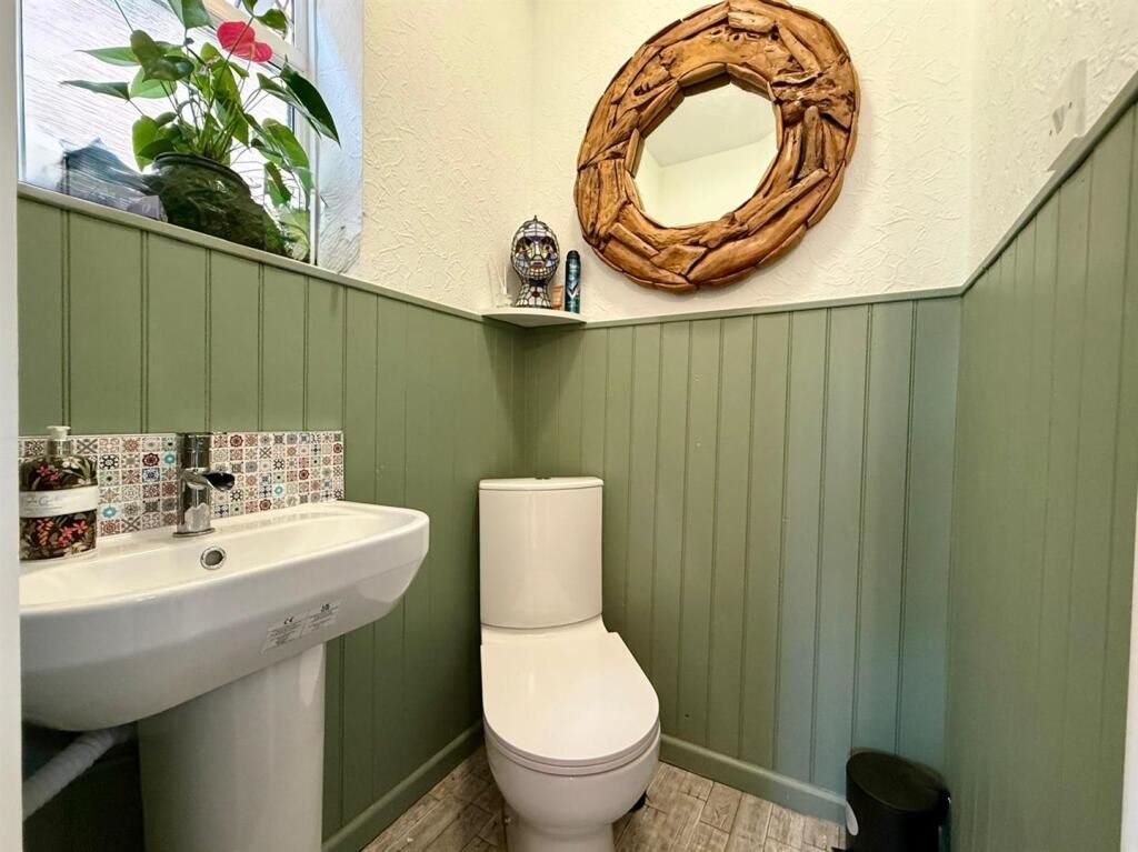 23 Midwood Avenue, Bournemouth, Dorset, BH8 9LX