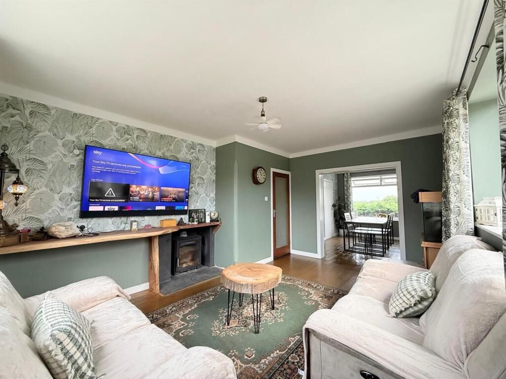 23 Midwood Avenue, Bournemouth, Dorset, BH8 9LX