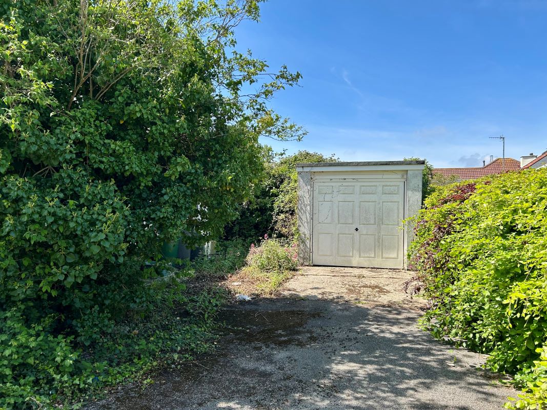 Lot Image