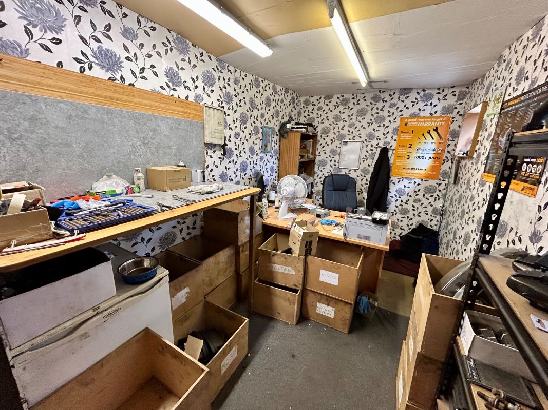 Lot Image