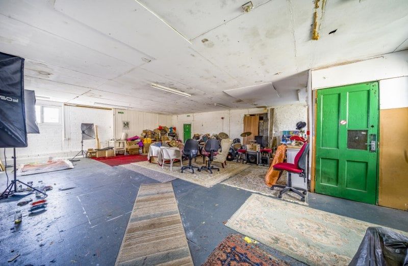 Lot Image