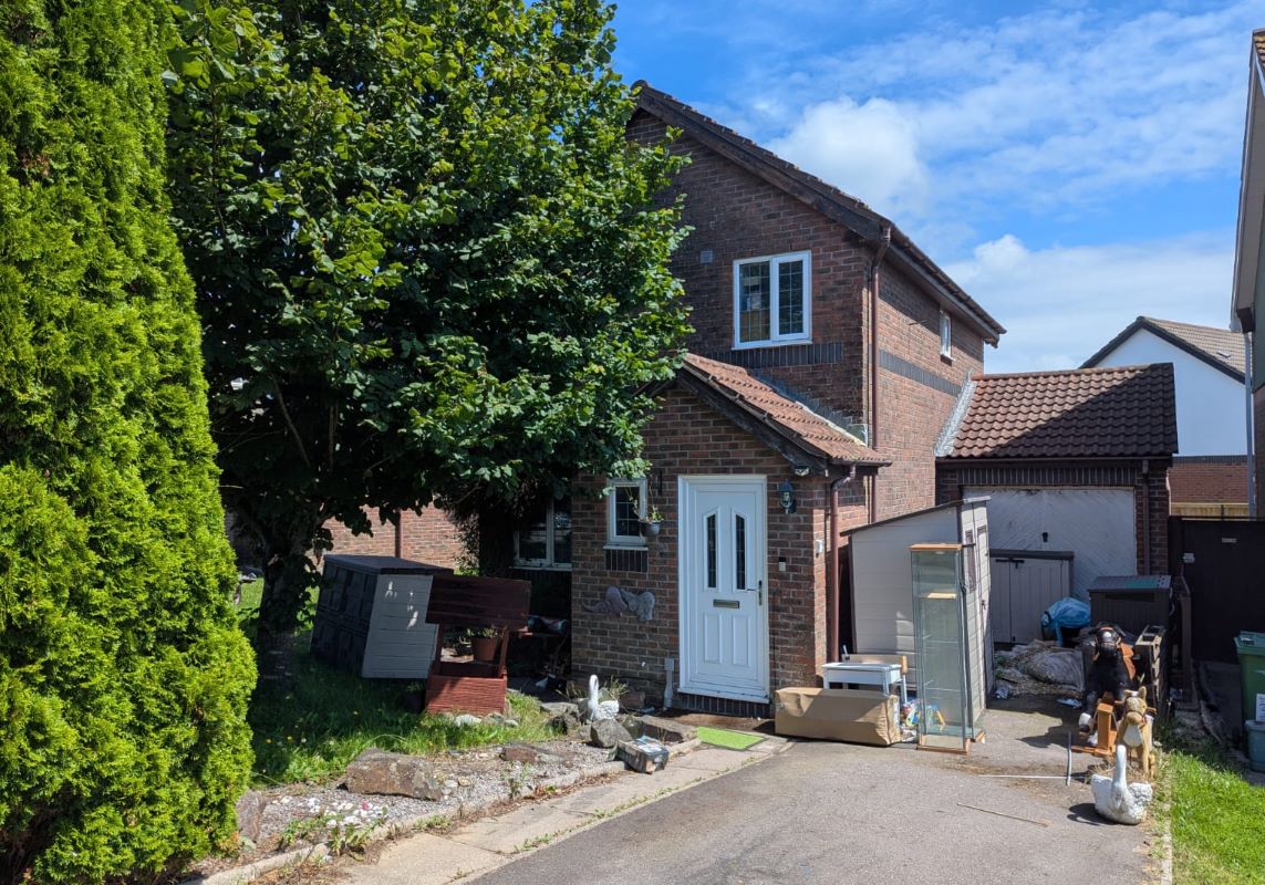 A Vacant Three Bedroom Detached House